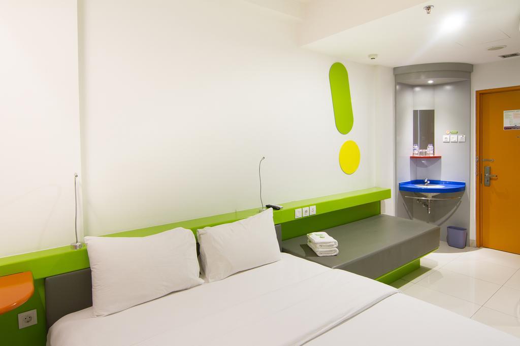 Hotel Urban Styles Hitz Kuta Kuta Lombok Exterior foto