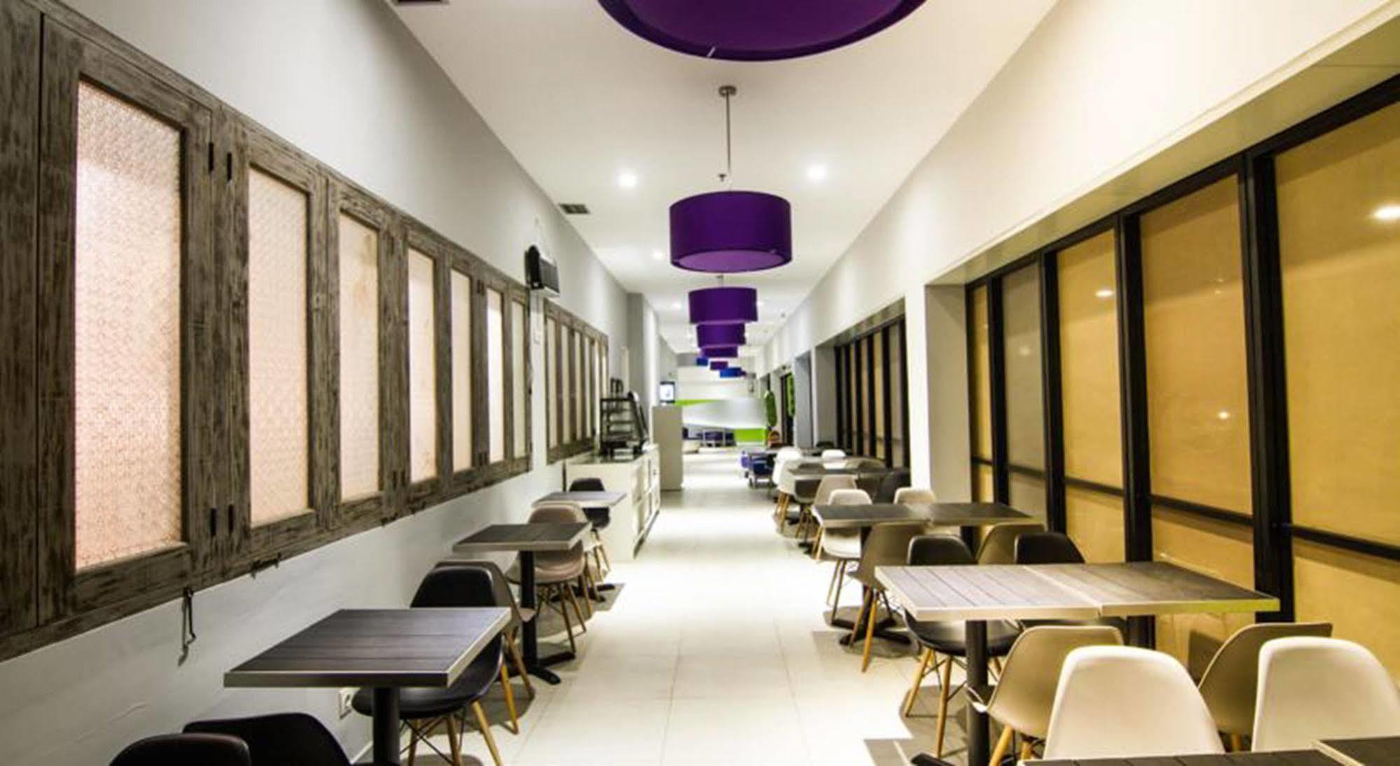 Hotel Urban Styles Hitz Kuta Kuta Lombok Exterior foto